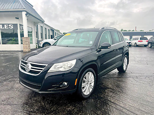 2010 VOLKSWAGEN TIGUAN for sale in Frankfort, IN