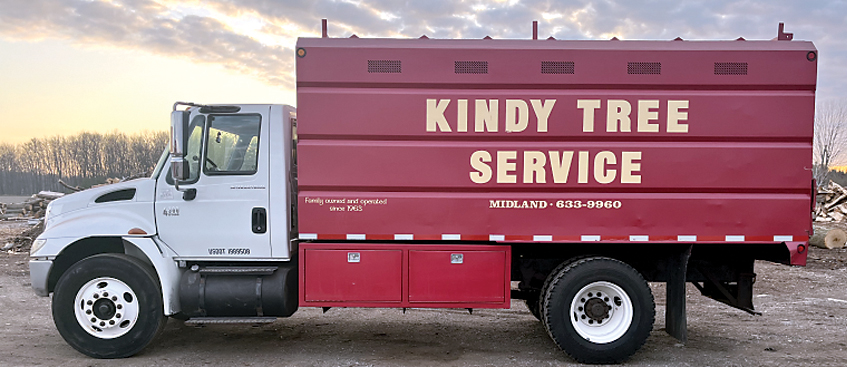 2007 INTERNATIONAL 4300 for sale in Midland, MI