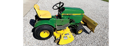 1976 JOHN DEERE 100 for sale in Martinsville, IN