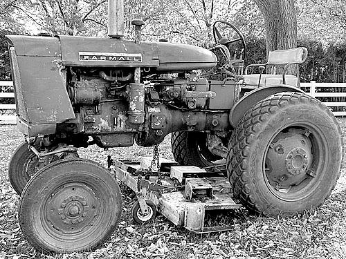 INTERNATIONAL 140 for sale in Eau Claire, MI