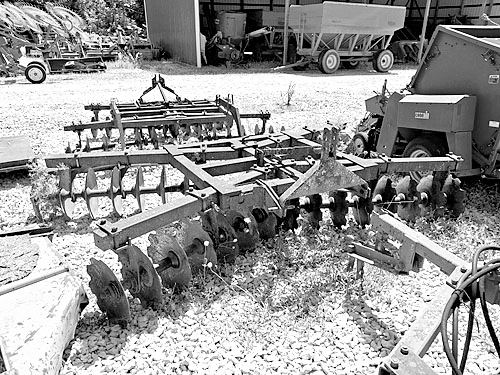 LONG 960 CUT DISC for sale in Spencer, IN