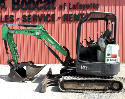 2017 BOBCAT E321 for sale in Lafayette, IN