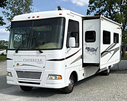 2006 DAMON 3270F for sale in Rochester, IN