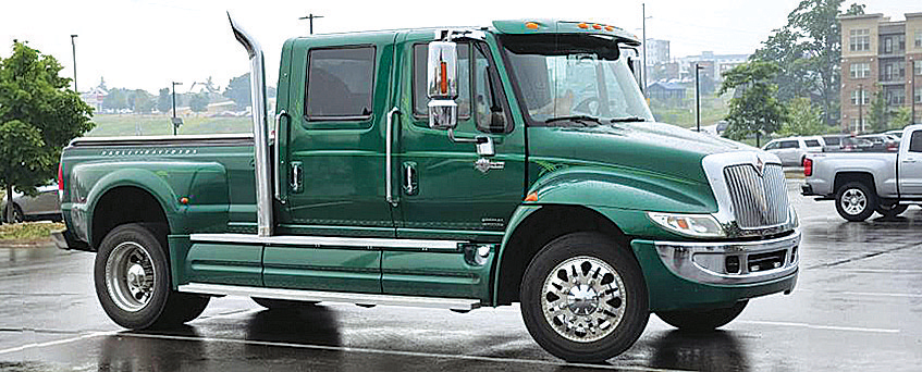 2007 INTERNATIONAL RXT for sale in Indian River, MI