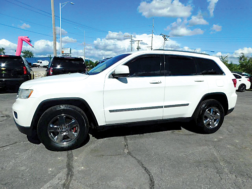 2011 JEEP GRAND CHEROKEE for sale in Fort Wayne, IN