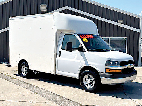 2019 CHEVROLET EXPRESS 3500  BOX TRUCK for sale in Fort Wayne, IN
