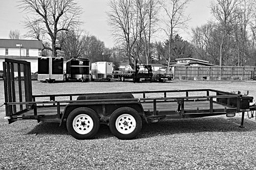 2016 LONE WOLF TRAILER CO. TANDEM AXLE UTILITY for sale in Elnora, IN