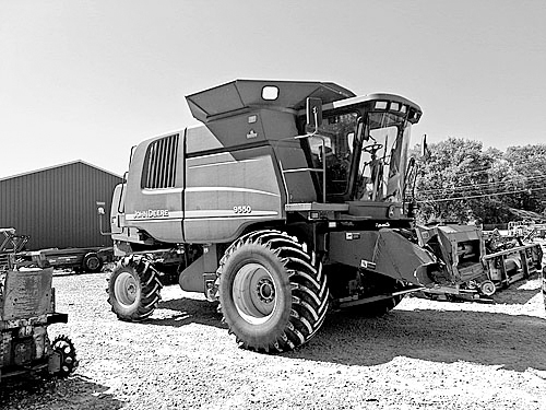 JOHN DEERE 9550 for sale in Spencer, IN
