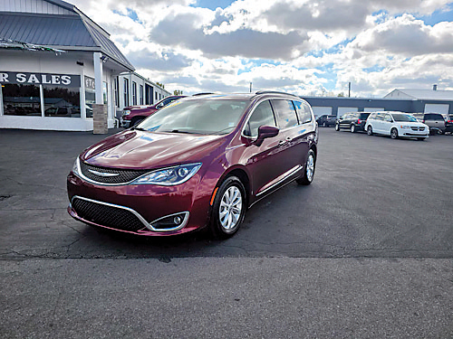 2017 CHRYSLER PACIFICA for sale in Frankfort, IN