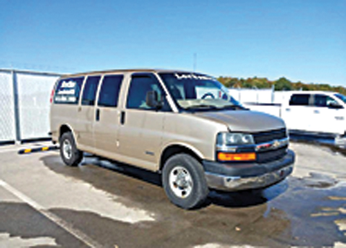 2006 CHEVROLET EXPRESS for sale in Wakarusa, IN
