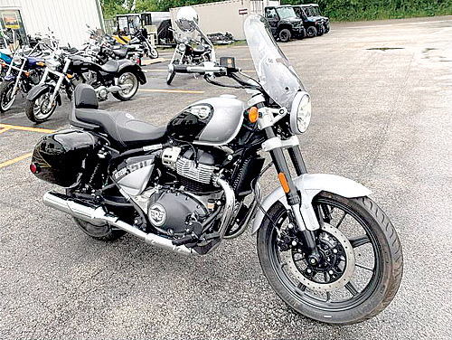 2024 ROYAL ENFIELD MOTORS SUPER METEOR 650 for sale in Marengo, IL