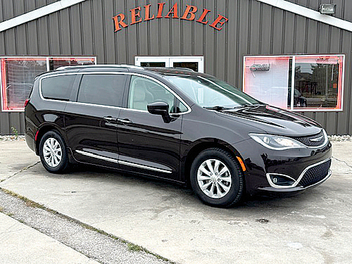 2018 CHRYSLER PACIFICA for sale in Fort Wayne, IN